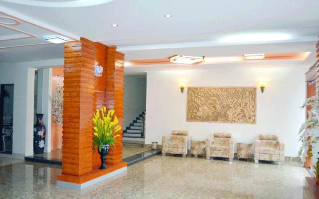 Anh Đào Hotel