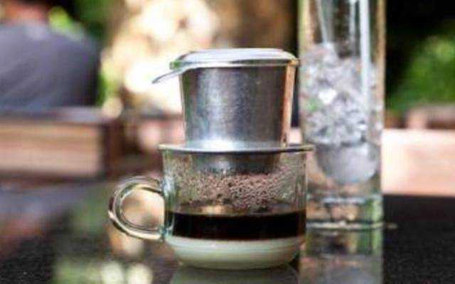 Anh & Em Coffee