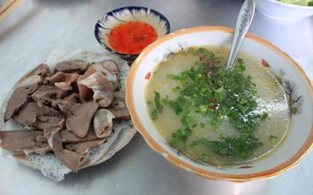 Quán Ăn Anh Tuấn - Cháo Lòng & Vịt Quay