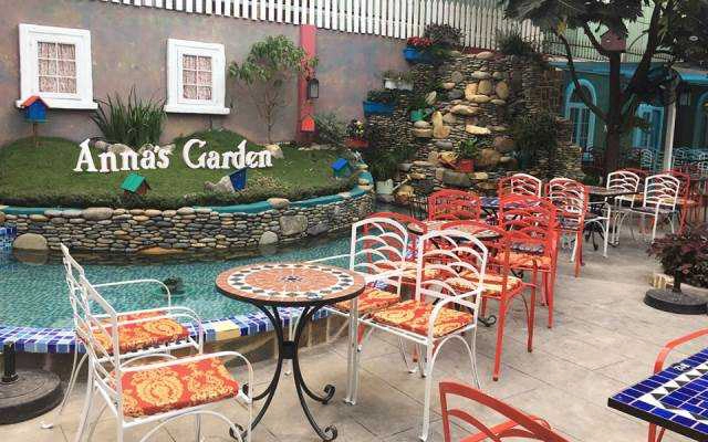 Anna's Garden Cafe