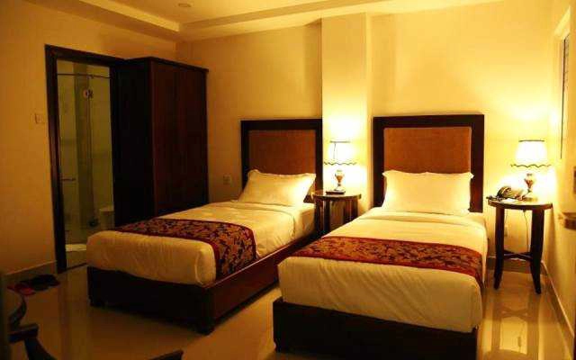 Apollo Hotel