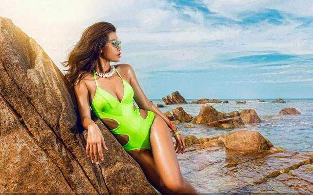 Aquamarine Swimwear - Công Viên Nước Đại Thế Giới