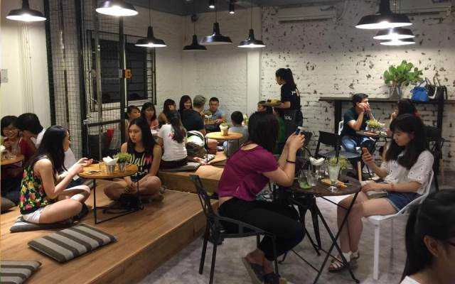 Aroi Dessert Cafe - Khương Trung