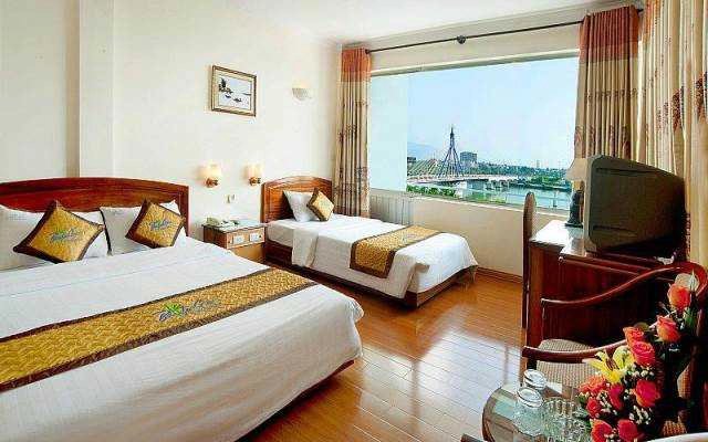 Aston Hotel - Bùi Viện