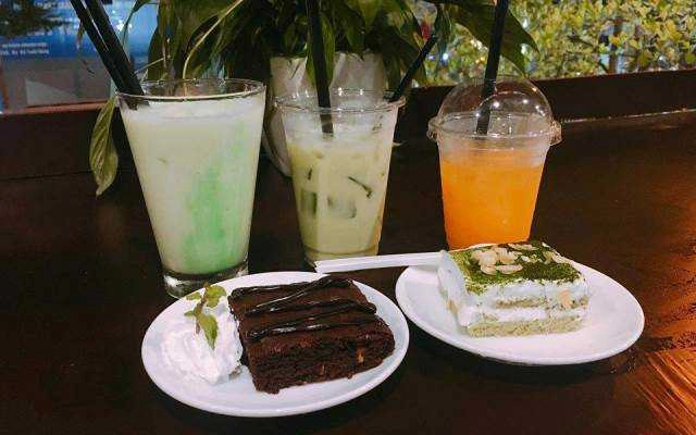 Azat Coffee