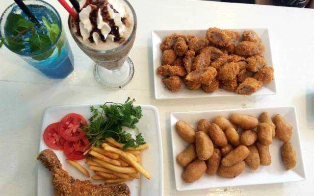 B & Bi - Coffee & Fastfood