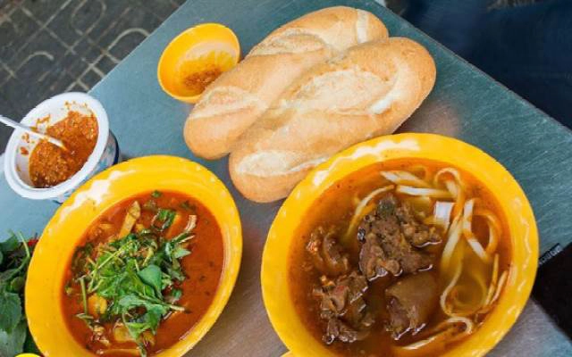 Quán Ăn Ba Chiến - Hủ Tiếu & Lẩu Dê