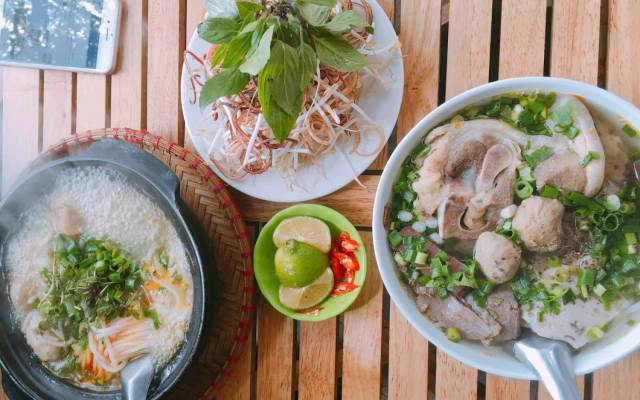 Quán Ăn Bà Hòa - Bún Cá Miền Tây & Bún Bò Huế