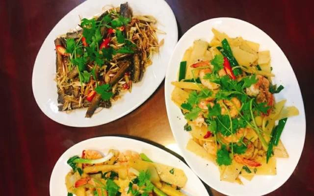 Quán Ăn Bà Ngoại Quán - Ẩm Thực Việt