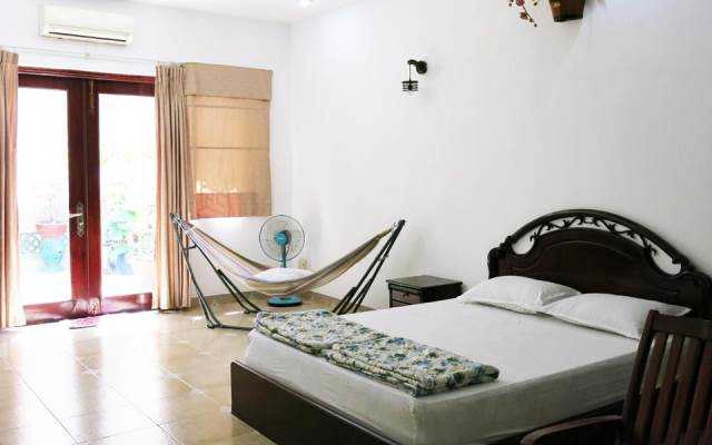 Banana Leaf Hotel