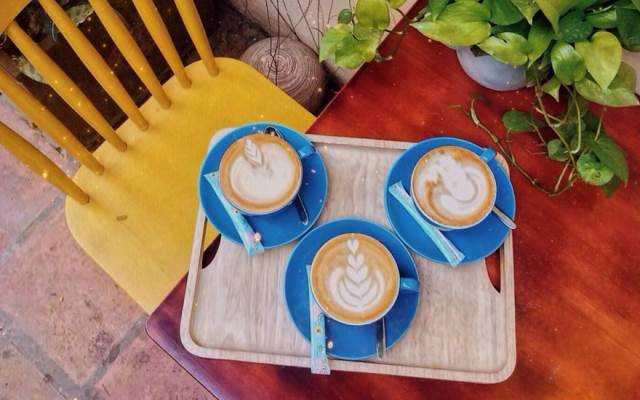 Bằng Lăng Cafe - Trương Văn Bang