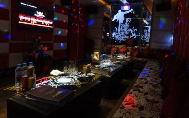 Bằng Lăng Quán - Cafe, Karaoke