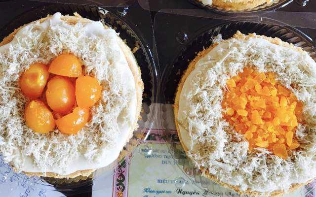 Bánh Bông Lan Hai Con Gà Trống - Shop Online