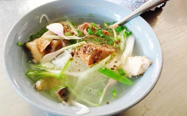 Quán Ăn Bánh Canh Bà Triệu