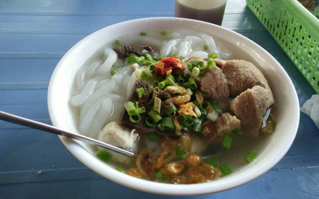 Bánh Canh Bình Dân - Trần Phú