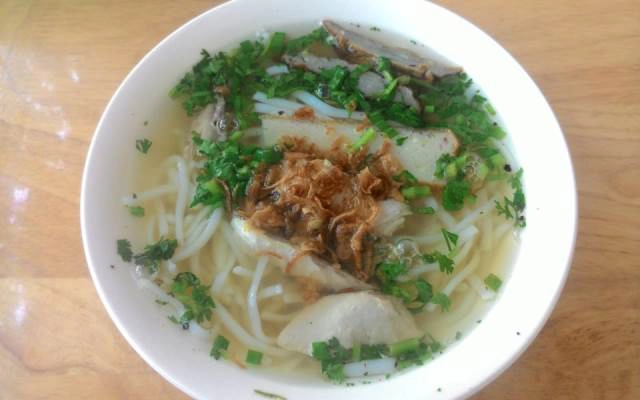 Quán Ăn Bánh Canh Bình Dân - Xóm Chiếu