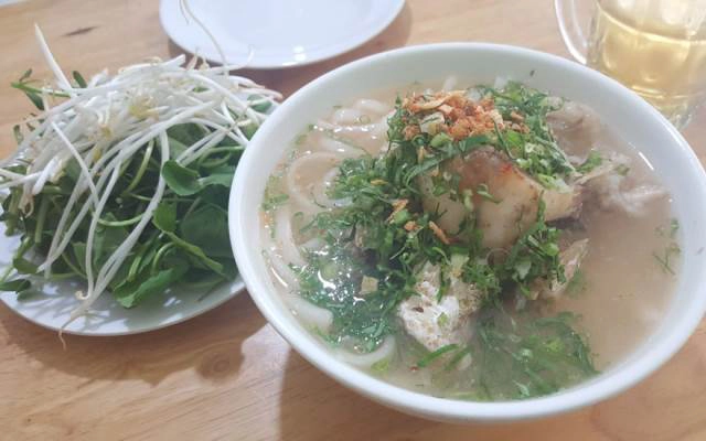 Quán Ăn Bánh Canh Cá Lóc - Đặc Sản Quảng Trị