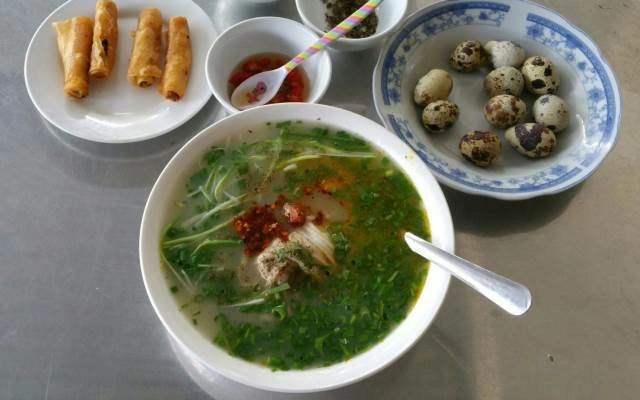 Quán Ăn Bánh Canh Cá Lóc - Nguyễn Tất Thành