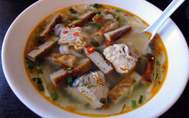Quán Ăn Bánh Canh Chị Hải - Nguyễn Lương Bằng