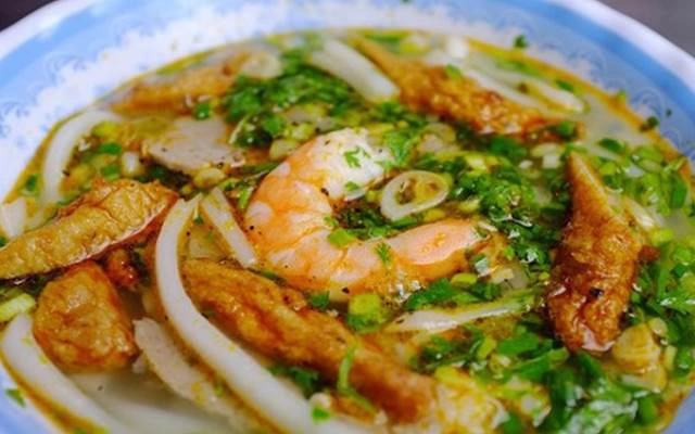 Quán Ăn Bánh Canh Cua - Phan Bội Châu