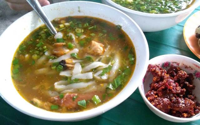 Quán Ăn Bánh Canh Dũng