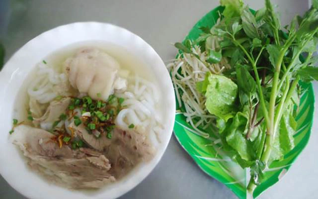 Quán Ăn Bánh Canh Giò Heo 136