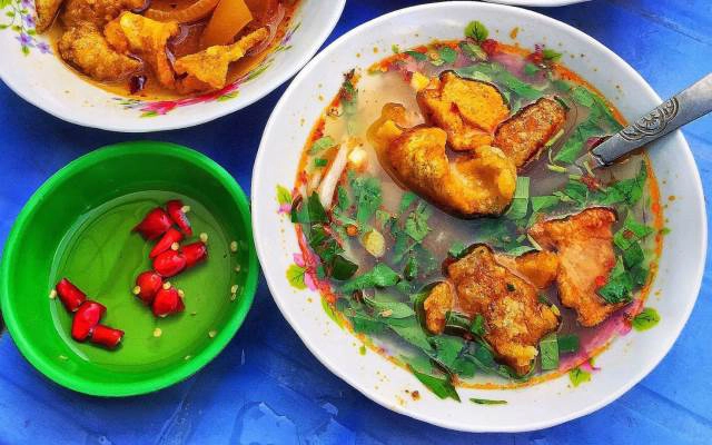 Quán Ăn Bánh Canh Mắt Nai - Hải Phòng