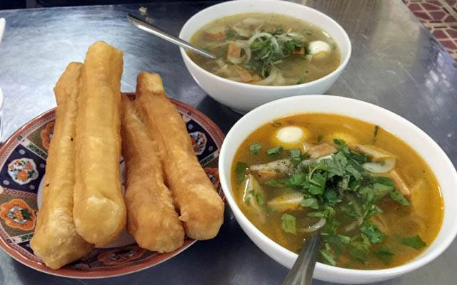 Quán Ăn Bánh Canh Vân - Huỳnh Thúc Kháng