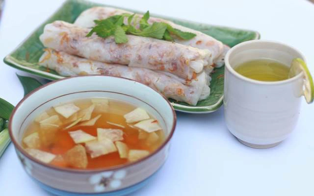 Quán Ăn Bánh Cuốn Bà Lượng