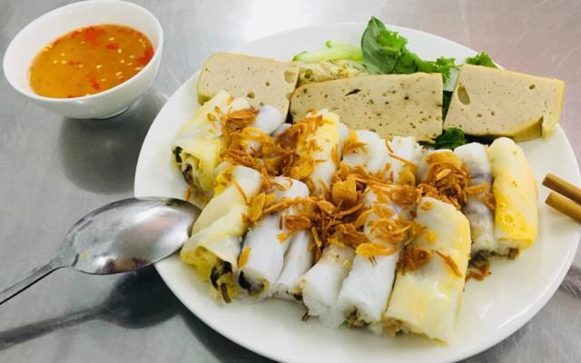 Quán Ăn Bánh Cuốn Nóng - Chợ Bình Khánh