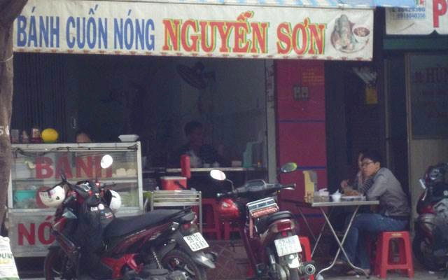 Quán Ăn Bánh Cuốn Nóng - Nguyễn Sơn