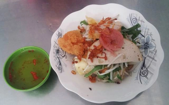 Quán Ăn Bánh Cuốn Trứng - Vạn Kiếp