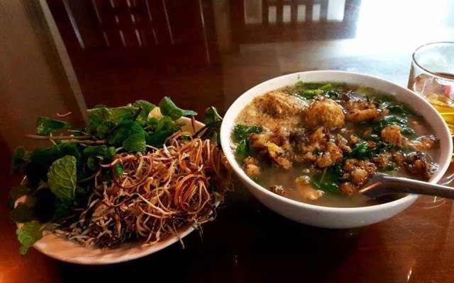 Quán Ăn Bánh Đa Cá Rô Phủ Lý - Hoàng Quốc Việt