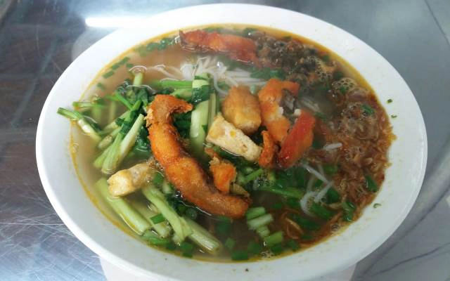 Quán Ăn Bánh Đa Canh Cá Rô
