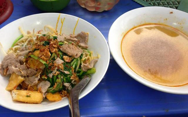 Quán Ăn Bánh Đa, Miến Trộn - Thái Thịnh
