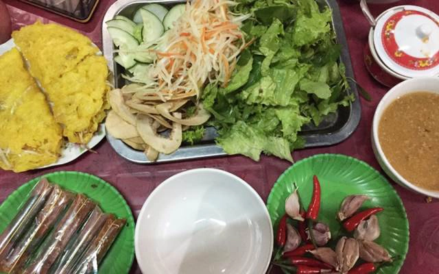 Quán Ăn Bánh Khoái Chị Mai