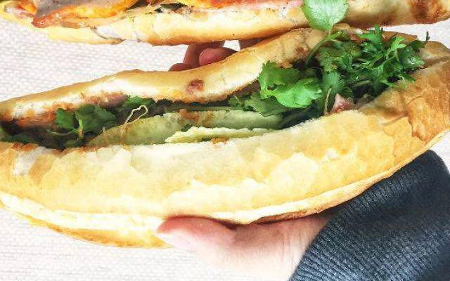 Quán Ăn Bánh Mì B+ - Trương Định