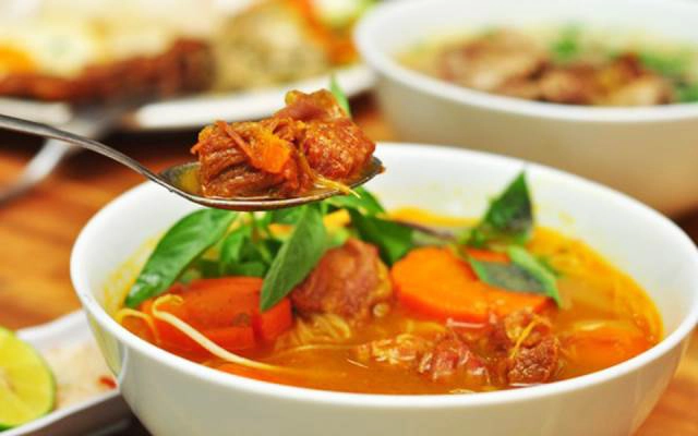 Quán Ăn Bánh Mì Bò Kho Số 1