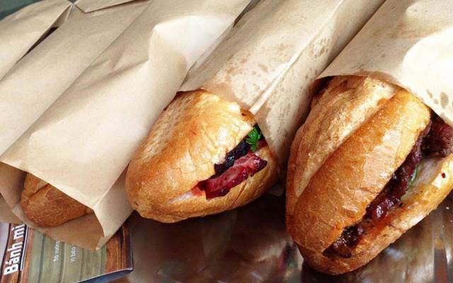 Bánh Mì Bò Nướng - Sun World Halong Park