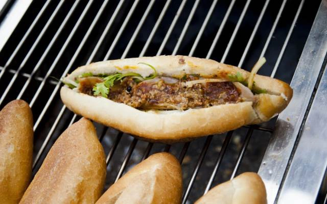 Quán Ăn Bánh Mì - Bún Chả Cá & Mì Quảng
