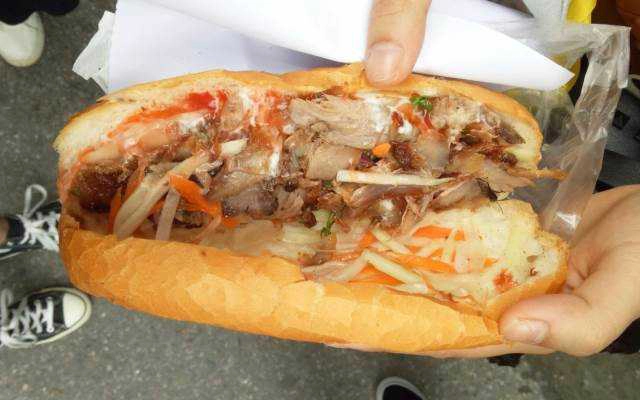 Bánh Mì & Đồ Ăn Vặt - Nguyễn Văn Trỗi