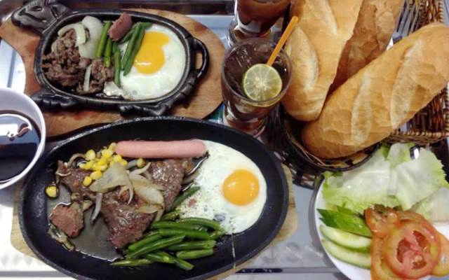 Quán Ăn Bánh Mì Hạnh - Hamburger & Bò Né