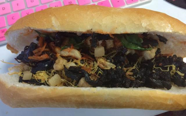 Quán Ăn Bánh Mì Liễu