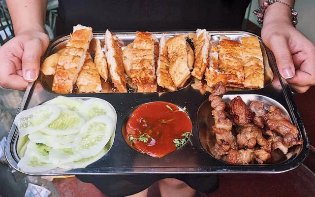 Quán Ăn Bánh Mì Nướng Lạng Sơn - Trần Quốc Hoàn