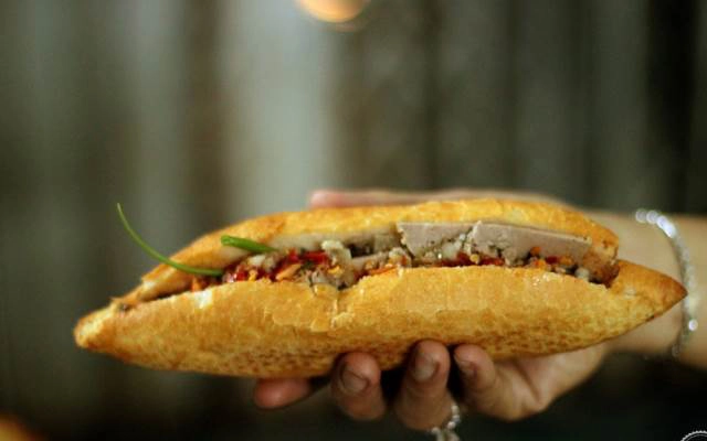 Quán Ăn Bánh Mì Ốp La Thanh Hoa