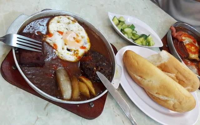 Quán Ăn Bánh Mì Tuấn Mai