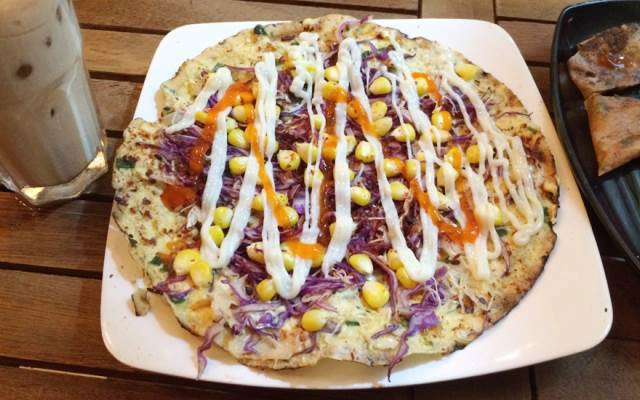 Quán Ăn Bánh Tráng Nướng P2 - Pizza Việt Nam