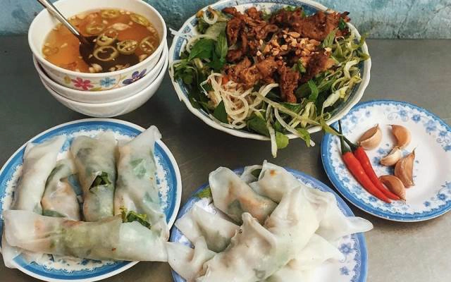 Quán Ăn Bánh Ướt Thịt Nướng Huyền Anh