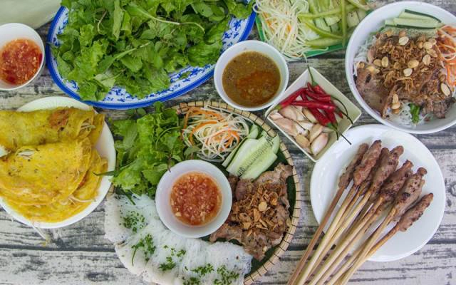Quán Ăn Bánh Xèo Bà Tuyết