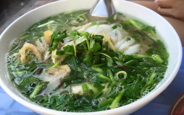 Quán Ăn Bảo Ngọc - Phở Gà Ta Phố Cổ & Lẩu Các Loại